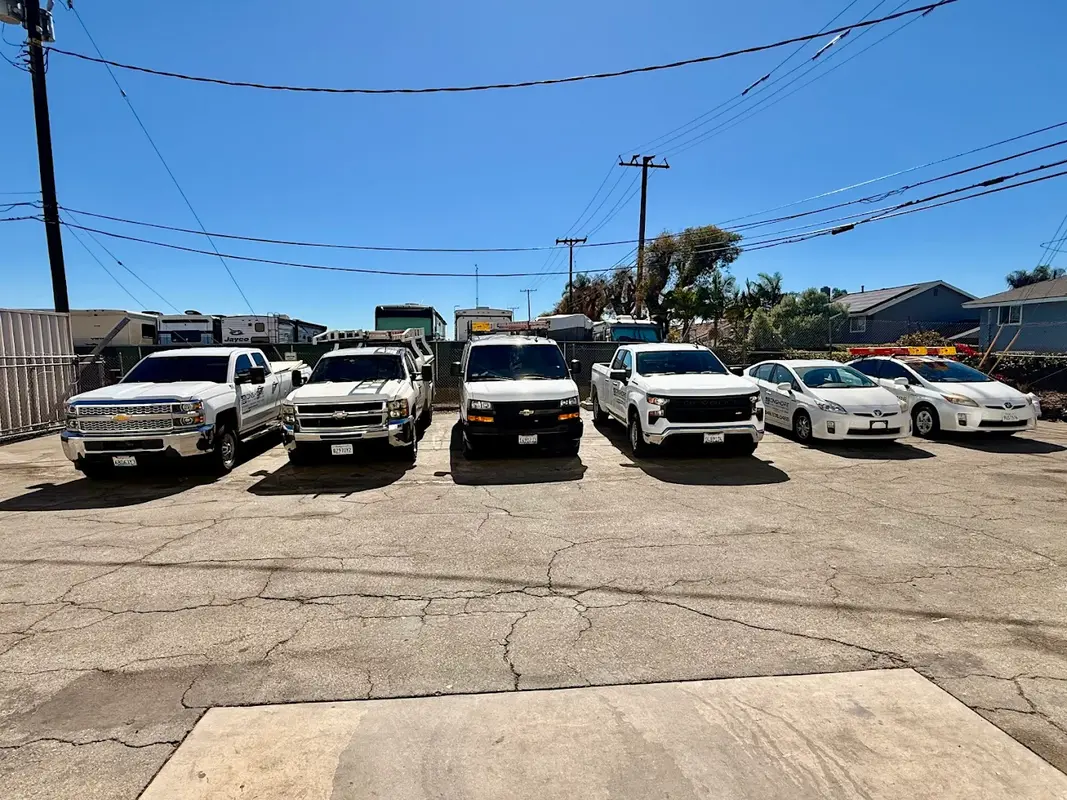 Onshore Mechanical fleet of service vehicles